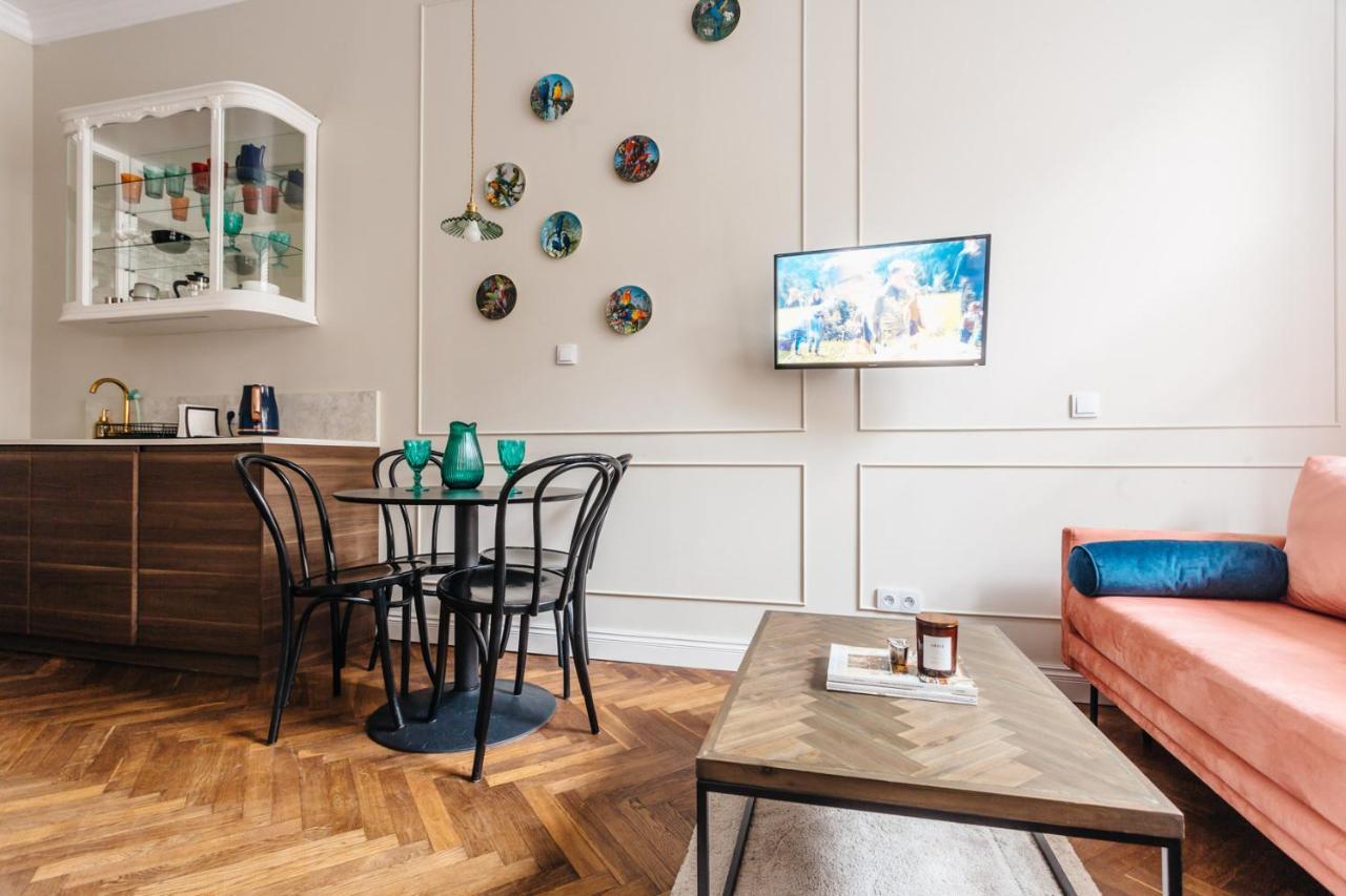 Old Town Apartment คราคูฟ ภายนอก รูปภาพ