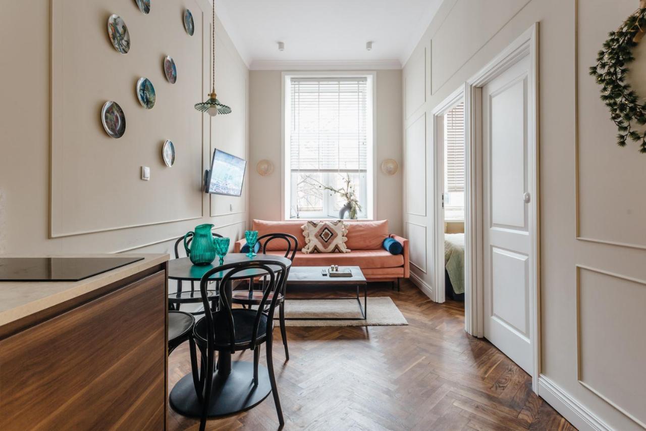 Old Town Apartment คราคูฟ ภายนอก รูปภาพ